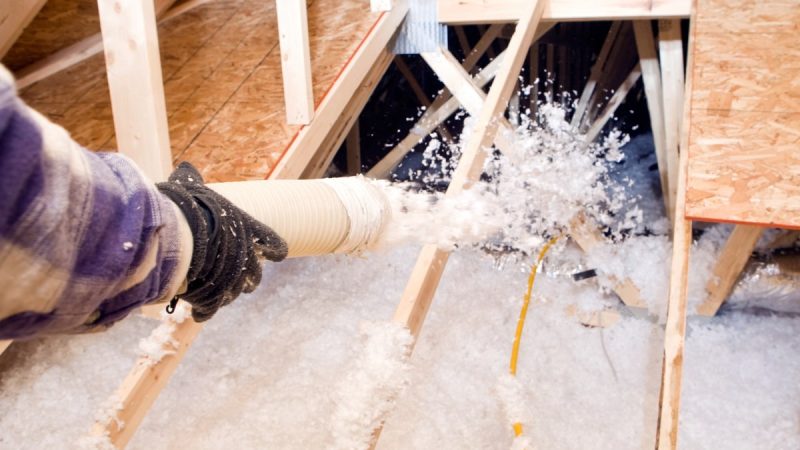 Isolamento Sottotetto in Lombardia: Guida Completa per un Comfort Energetico Ottimale